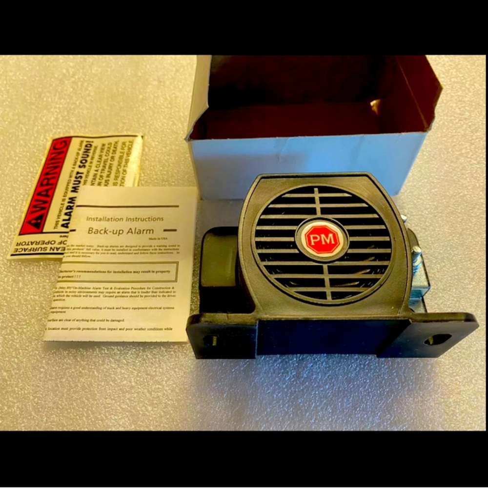 Peterson Manufacturing Back-Up / Reverse Warning Alarm. 12-24V. Car / Truck.
